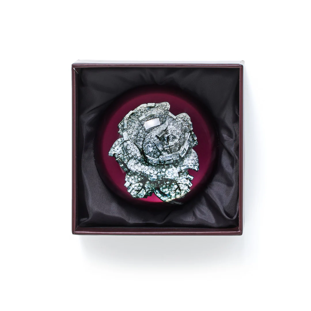 Glass Paperweight – Cartier, Rose - Image 4
