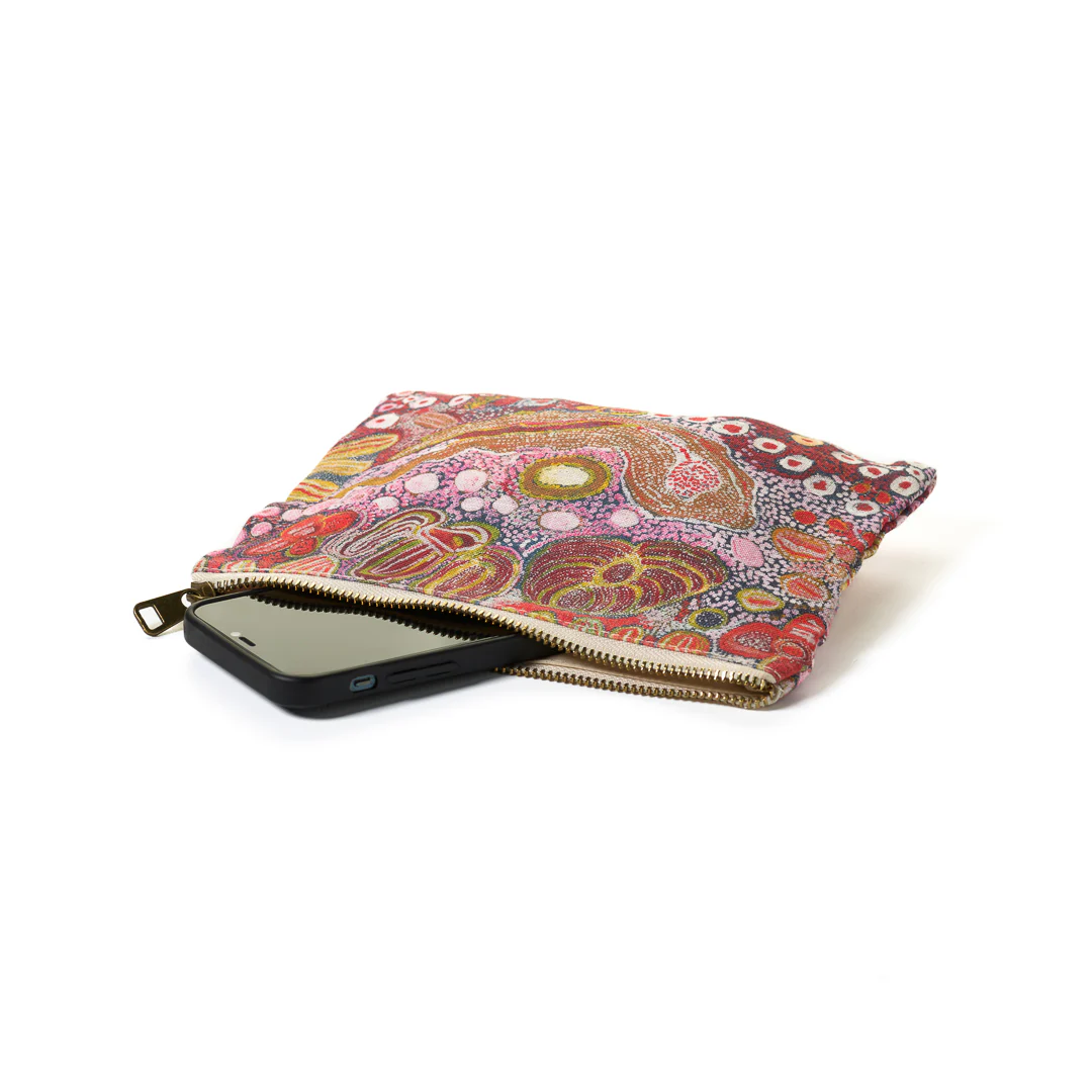 Pouch – Wingu Tingima, Minyma Tjuta (Seven Sisters) - Image 2
