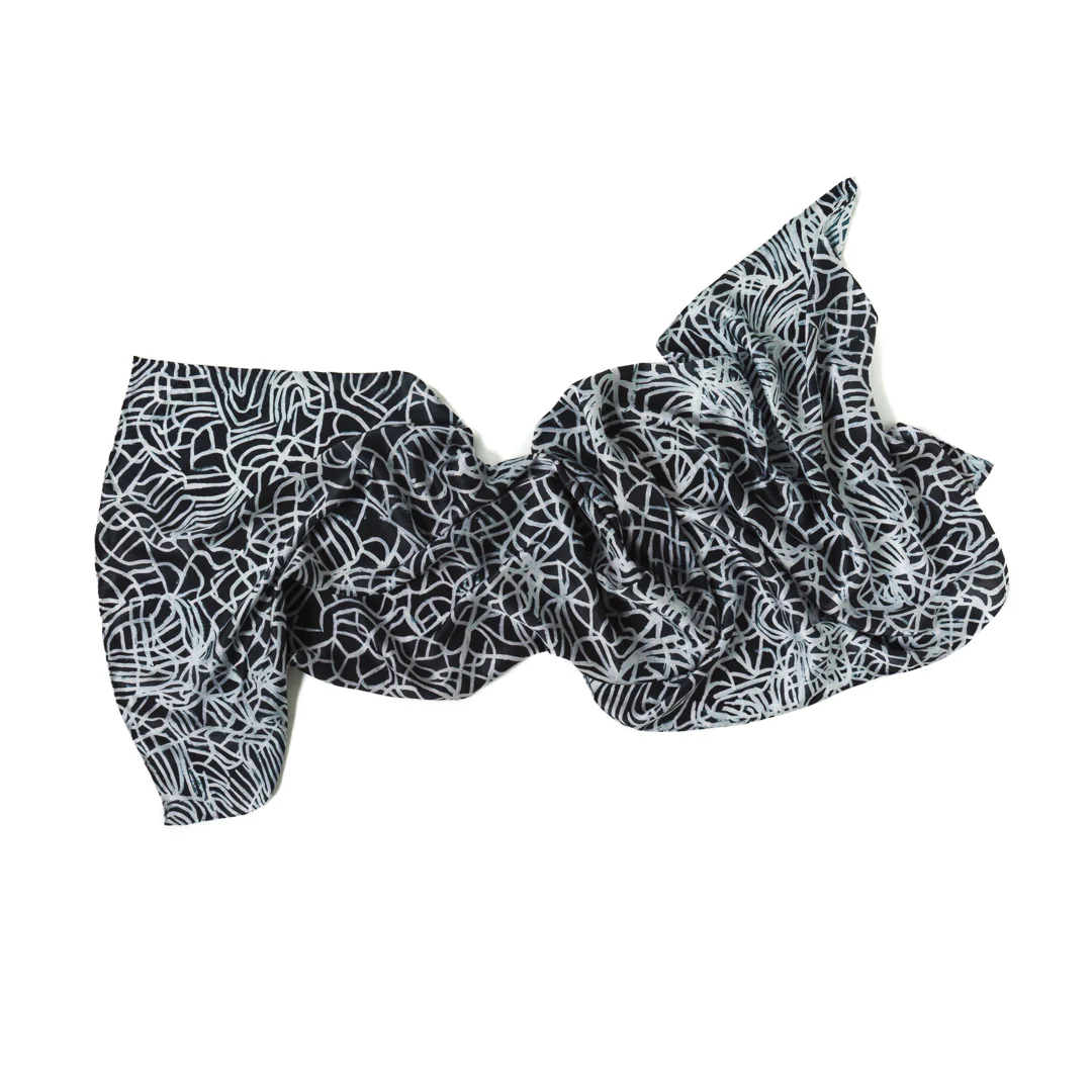 Silk Scarf – Emily Kam Kngwarray, Anwerlarr anganenty (Big yam Dreaming) - Image 2